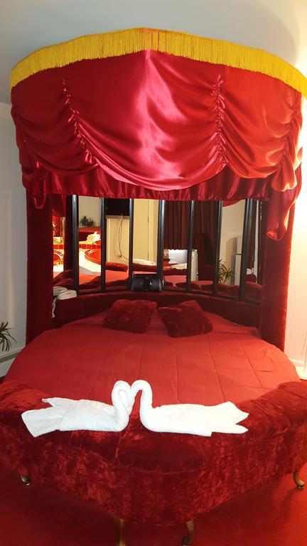 New Relax Inn Bridgeview Bilik gambar